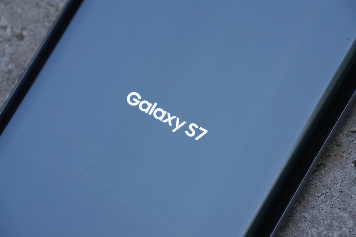 Android 7.0 Nougat officially rolling out to Samsung Galaxy S7 and S7 Edge devices.