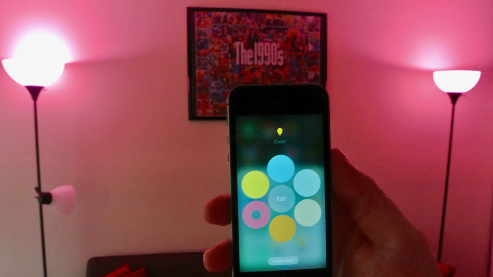 iOS 10 homekit-enabled bluetooth smart light bulb - sylvania