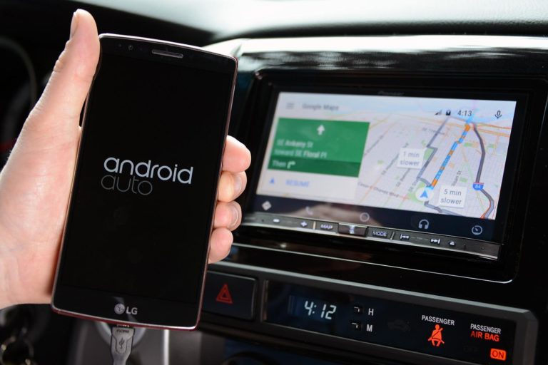 Android Auto Powered Chrysler 300 to be Unveiled by Google and FCA at CES 2017