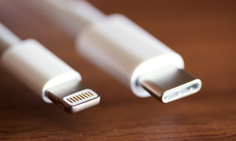 Can Apple Afford to Ditch the Lightning Connector on iPhone 8 for USB-C?