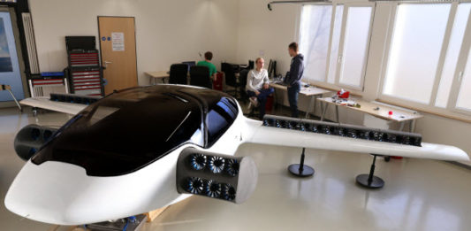 Lilium Jet with Tesla Battery