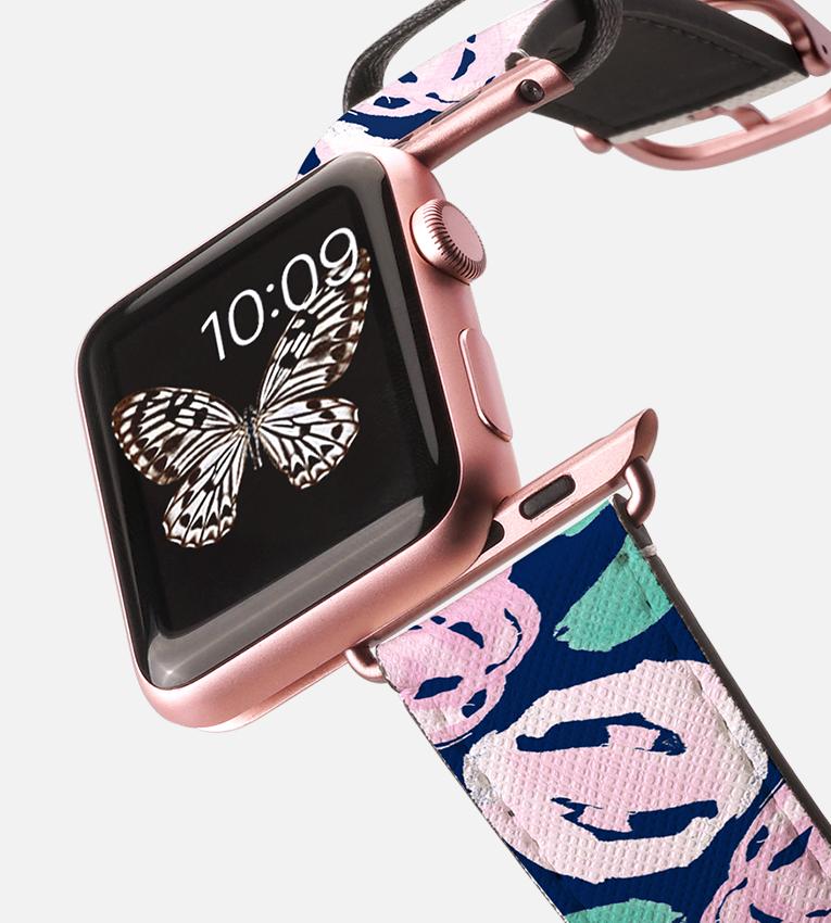 saffiano-leather-apple-watch-band.png