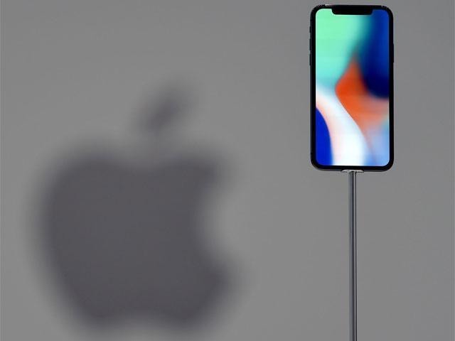 Apple valuation iPhone X