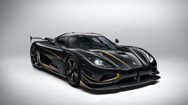 Koenigsegg Agera RS Sets New Production Car Land Speed Record: 284.55 mph