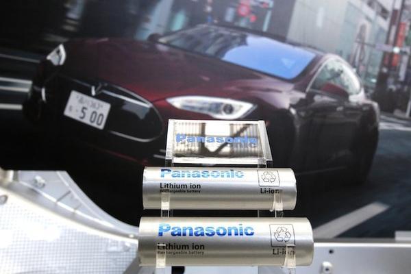 Panasonic Auto Division Chief Admits Model 3 Battery Production is Still a Bottleneck