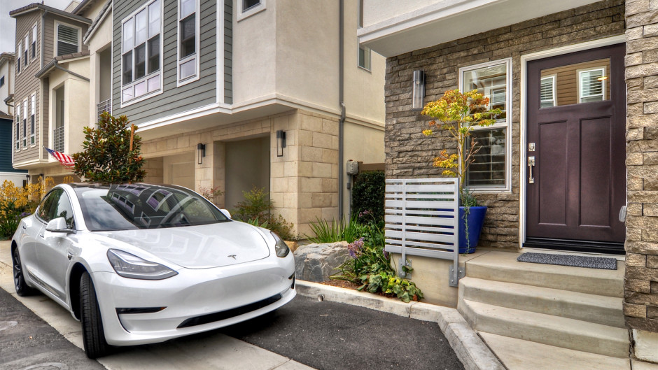 Free Tesla Model 3 offered with condo