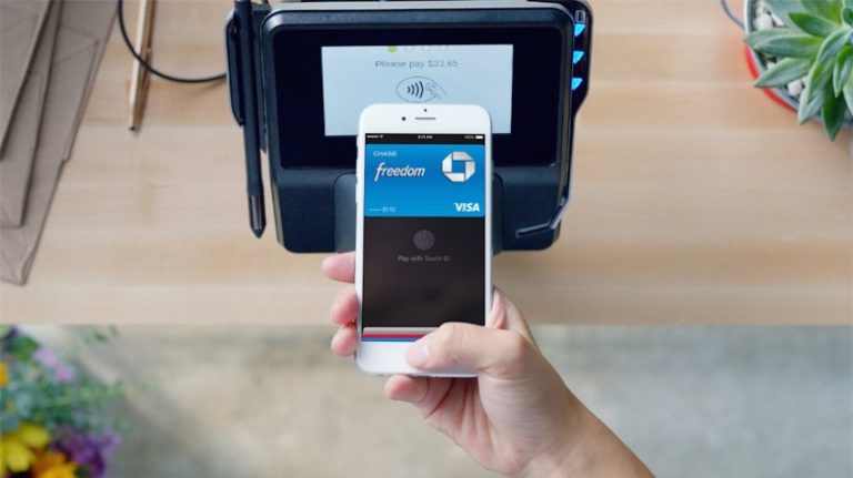 Apple Pay launches in the Czech Republic on Feb 19