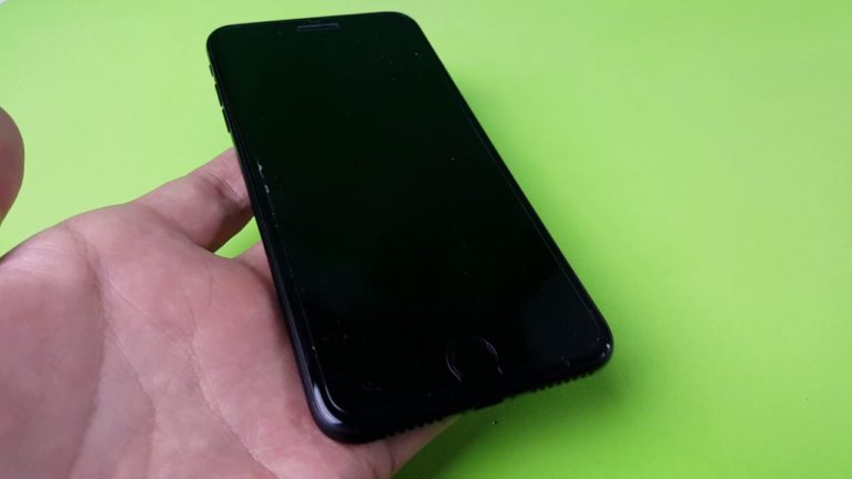 How to Fix the iPhone Black Screen Issue