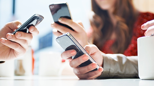 How Embracing the Smartphone Can Help Your Business Thrive